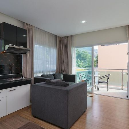 Goldstone Residency Patong , Phuket Lägenhet Exteriör bild
