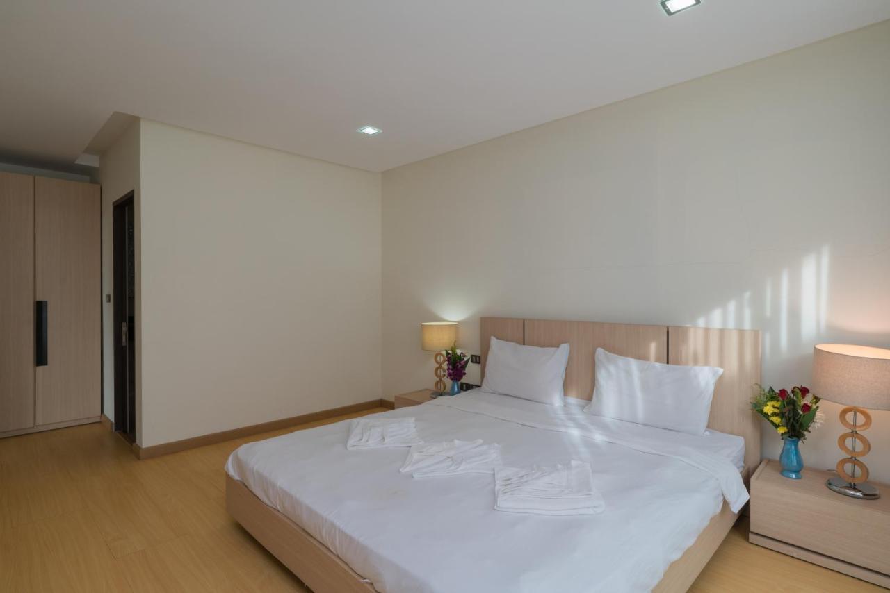 Goldstone Residency Patong , Phuket Lägenhet Exteriör bild